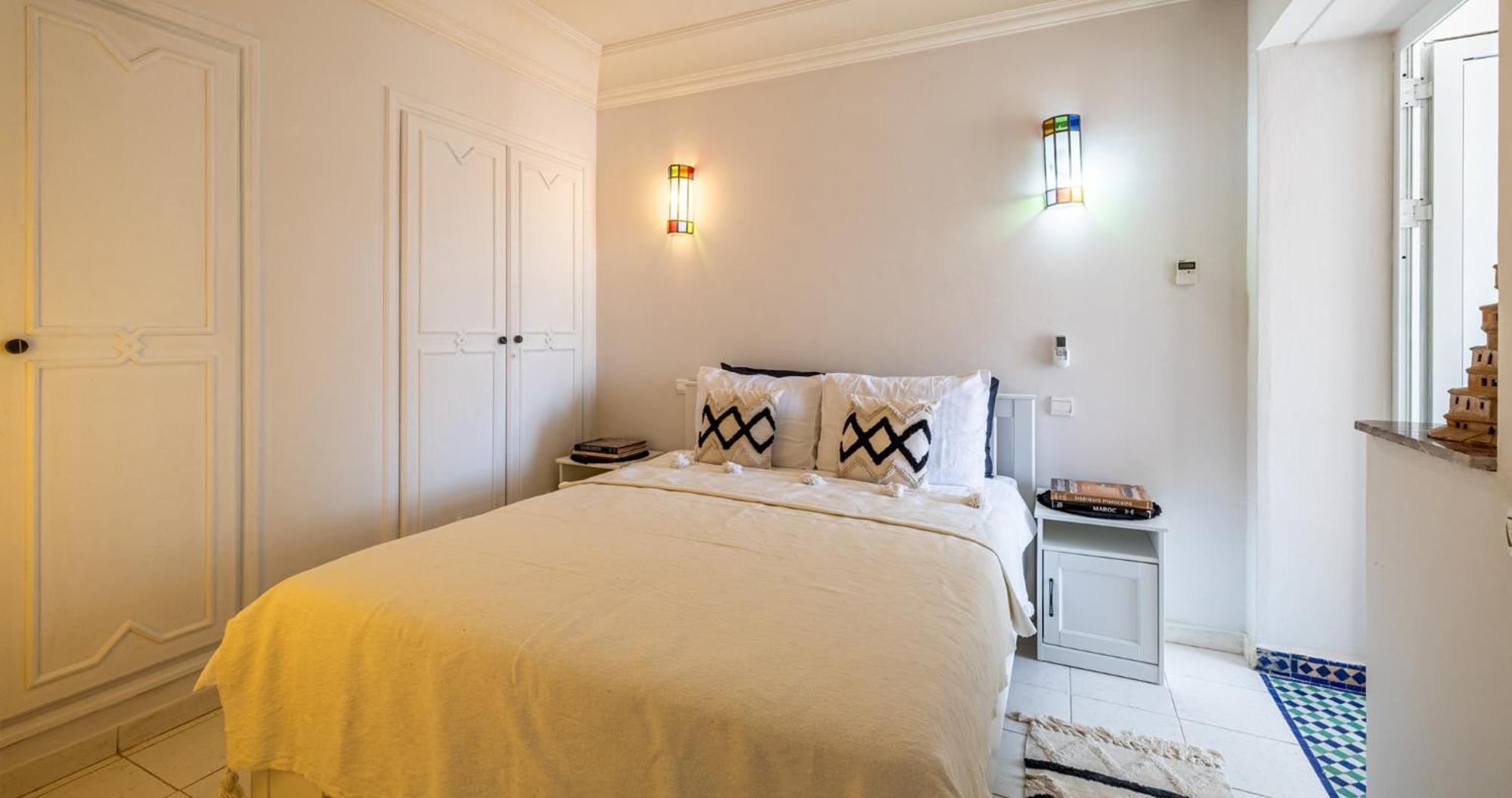 Charming 2-Bed Oasis Pool View Apartment มาร์ราเกช ภายนอก รูปภาพ